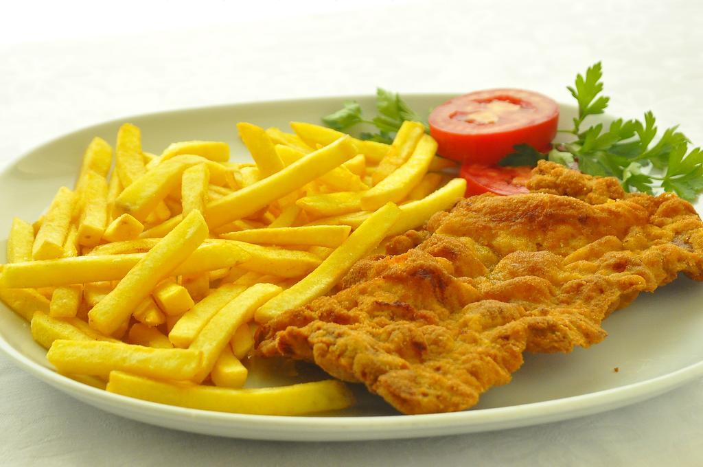 Ronzo-Chienis Hotel Santa Barbara מראה חיצוני תמונה
